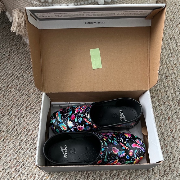 EUC - Dansko Professional Vivid Floral Patent Clog - Picture 2 of 15